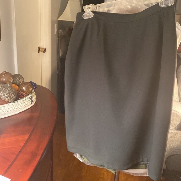 Essentials for A.S.L. Lined Skirt. - Picture 5 of 5